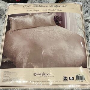 🆕Oslo Matelassé Bedspread - Cream Queen
